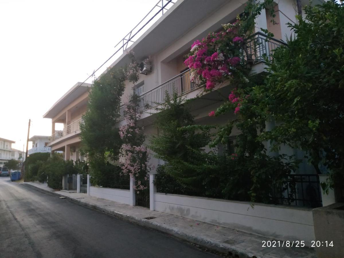 Zacharoula's * La Canée